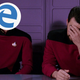 Ilustración para el artículo titulado Un empleado de Microsoft instala Google Chrome en mitad de una presentación porque Edge se había colgado